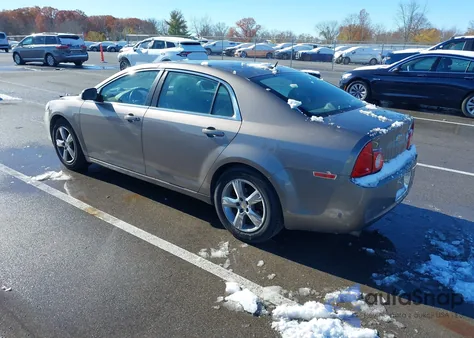 2010 Chevrolet Malibu Lt z USA, uszkodzony, nr VIN 1G1ZD5EB4AF247855